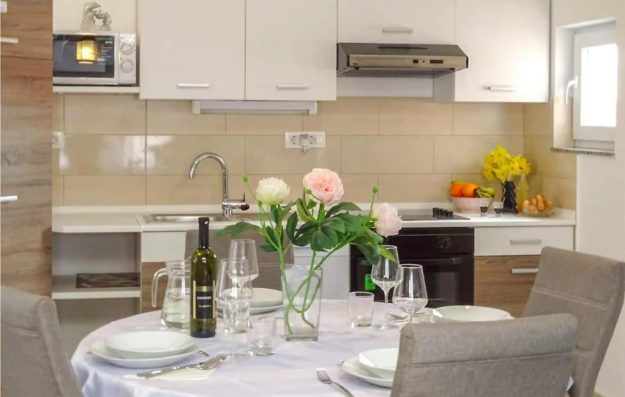 2 Bedroom Awesome Apartment In Zadar Croatia